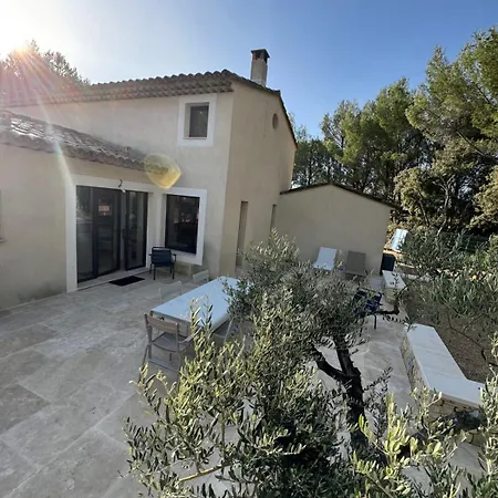 Villa Bastide Blanche With Swimming Pool And Petanque Court In