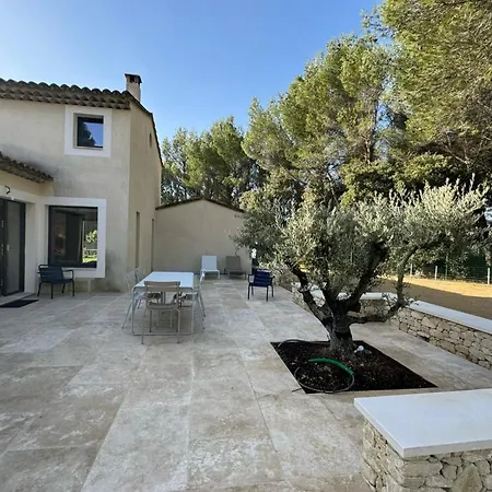 Villa Bastide Blanche With Swimming Pool And Petanque Court In